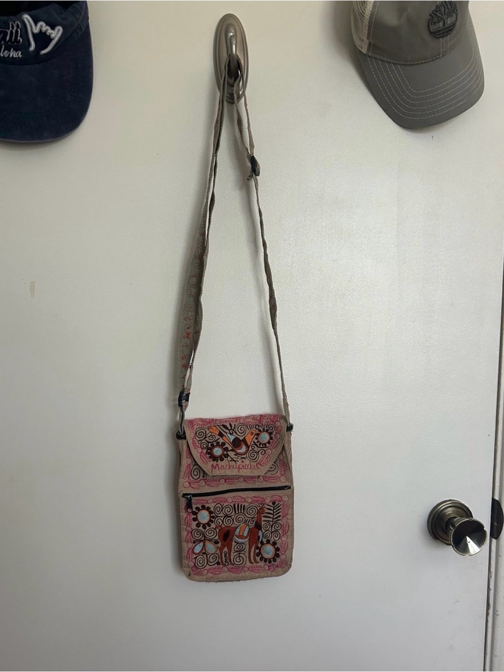 Peruvian machu pichu embroidered strap bag